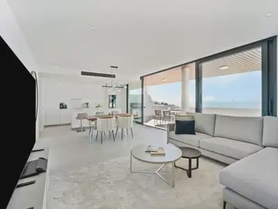 2 soveværelse Lejlighed til salg i Fuengirola med swimmingpool garage - € 650.000 (Ref: 10101020)