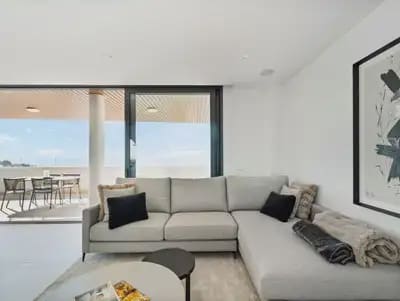 2 soveværelse Lejlighed til salg i Fuengirola med swimmingpool garage - € 650.000 (Ref: 10101020)