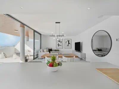 2 soveværelse Lejlighed til salg i Fuengirola med swimmingpool garage - € 650.000 (Ref: 10101020)