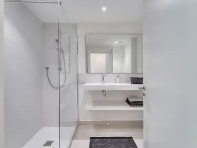 2 soveværelse Lejlighed til salg i Fuengirola med swimmingpool garage - € 650.000 (Ref: 10101020)