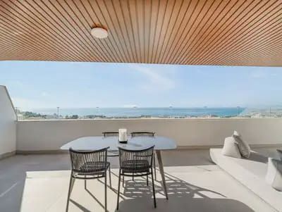 2 soveværelse Lejlighed til salg i Centro ciudad, Fuengirola med swimmingpool garage - € 650.000 (Ref: 10101020)