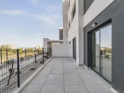 3 soveværelse Lejlighed til salg i Fuengirola med swimmingpool garage - € 749.000 (Ref: 10101021)