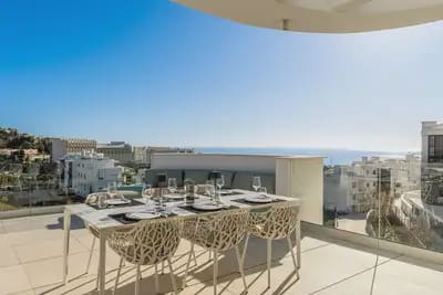 Ático de 3 habitaciones en Fuengirola en venta con piscina garaje - 1.199.000 € (Ref: 10101022)