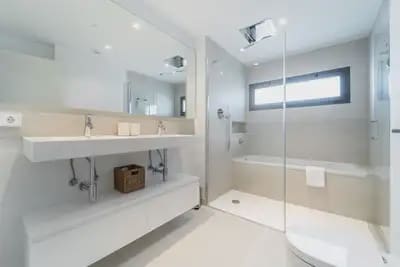 Ático de 3 habitaciones en Fuengirola en venta con piscina garaje - 1.199.000 € (Ref: 10101022)