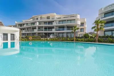 Ático de 3 habitaciones en Fuengirola en venta con piscina garaje - 1.199.000 € (Ref: 10101022)