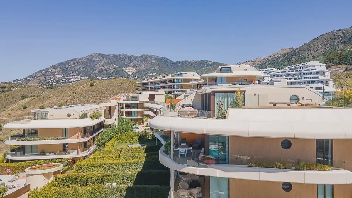 2 slaapkamer Appartement te koop in Fuengirola met zwembad garage - € 695.000 (Ref: 10101023)