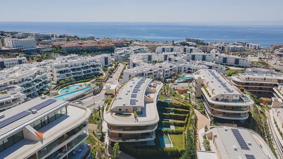 2 slaapkamer Appartement te koop in Fuengirola met zwembad garage - € 695.000 (Ref: 10101023)