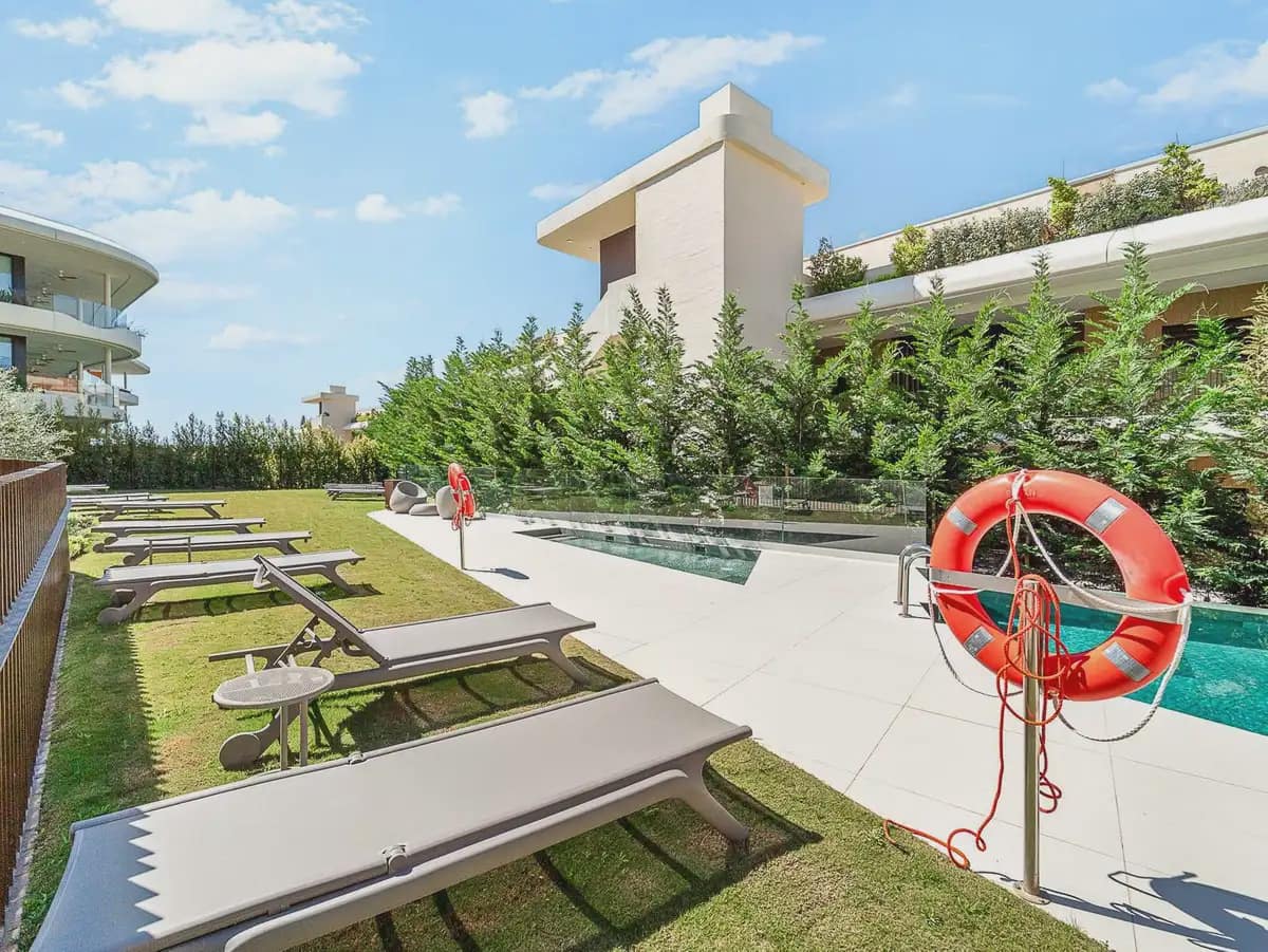 2 slaapkamer Appartement te koop in Fuengirola met zwembad garage - € 695.000 (Ref: 10101023)