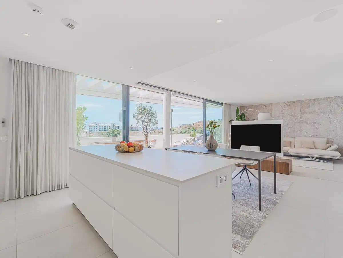 3 slaapkamer Penthouse te koop in Fuengirola met zwembad garage - € 1.199.000 (Ref: 10101024)