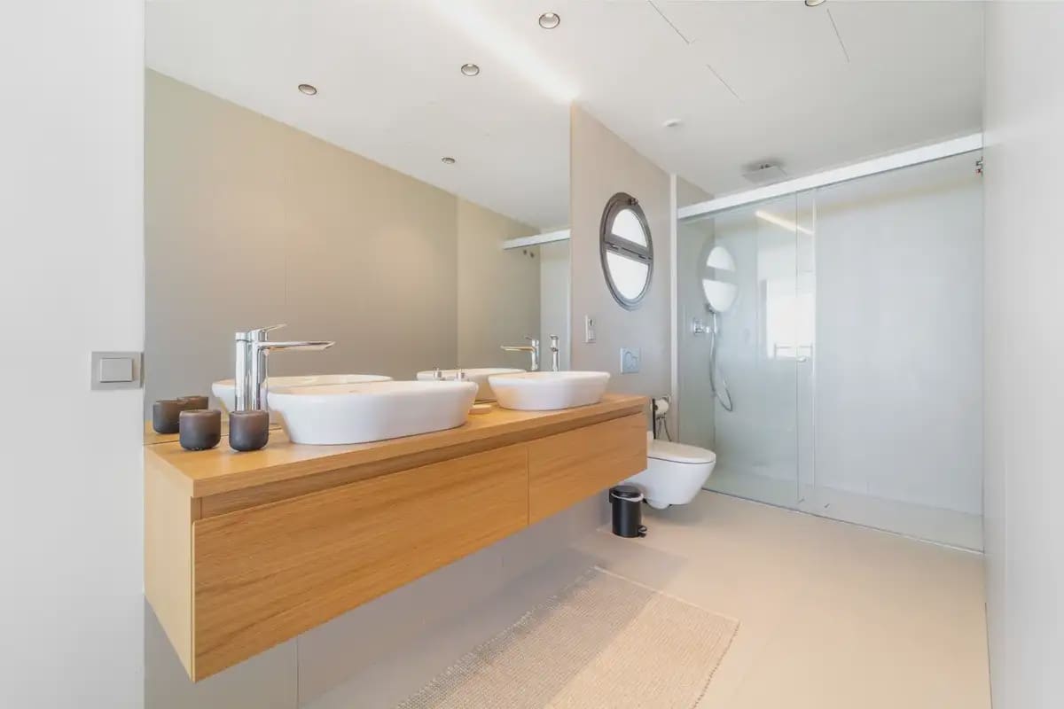 Apartamento de 2 habitaciones en Fuengirola en venta con piscina garaje - 695.000 € (Ref: 10101026)
