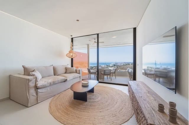 Apartamento de 2 habitaciones en Centro ciudad, Fuengirola en venta con piscina garaje - 695.000 € (Ref: 10101026)