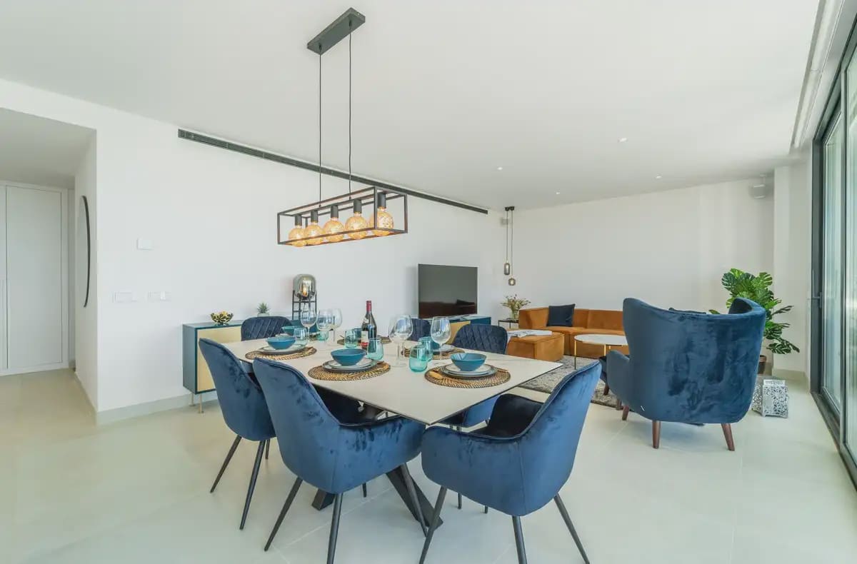 2 Zimmer Apartment zu verkaufen in Fuengirola mit Pool Garage - 620.000 € (Ref: 10101027)
