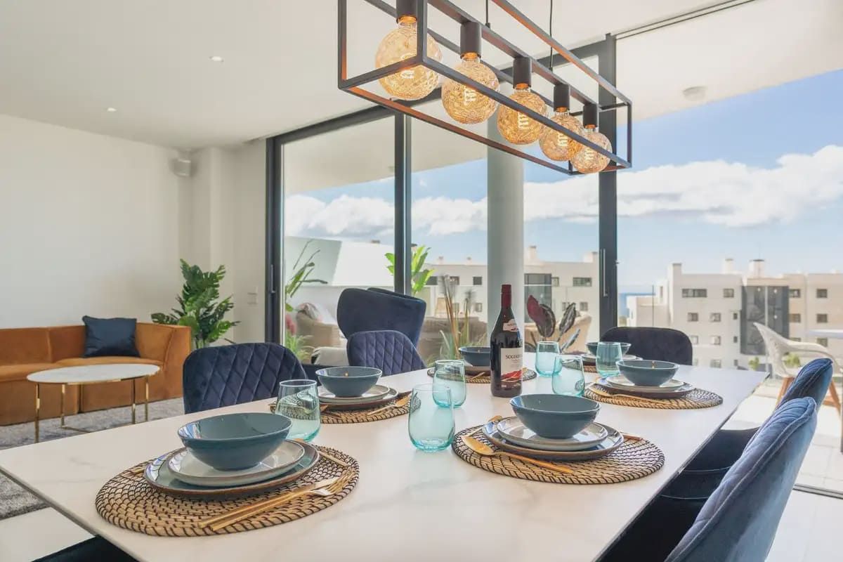 2 Zimmer Apartment zu verkaufen in Fuengirola mit Pool Garage - 620.000 € (Ref: 10101027)