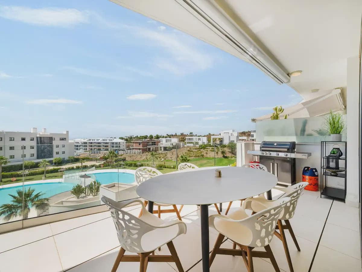 2 Zimmer Apartment zu verkaufen in Fuengirola mit Pool Garage - 620.000 € (Ref: 10101027)