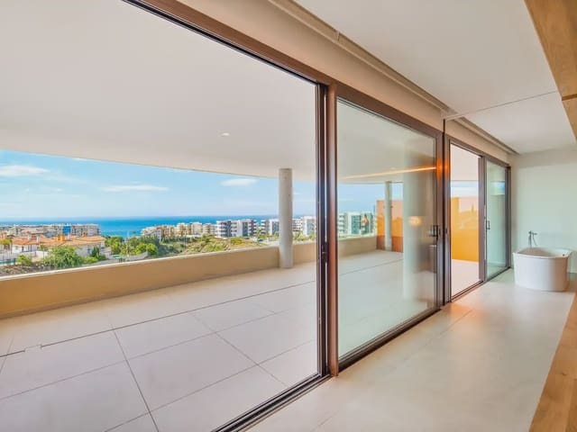 2 slaapkamer Appartement te koop in Centro ciudad, Fuengirola met zwembad garage - € 699.000 (Ref: 10101028)