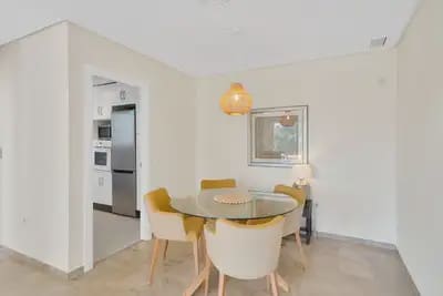 2 slaapkamer Penthouse te koop in Benalmadena met zwembad garage - € 439.000 (Ref: 10109680)