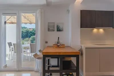 3 quarto Penthouse para venda em Ojen com piscina garagem - 625 000 € (Ref: 10115995)