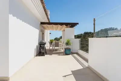 3 quarto Penthouse para venda em Ojen com piscina garagem - 625 000 € (Ref: 10115995)
