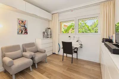 2 bedroom Apartment for sale in Marbella with pool garage - € 489,000 (Ref: 10120180)