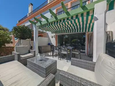 4 makuuhuone Rivitalo myytävänä paikassa Cabopino - Artola, Marbella mukana uima-altaan - 675 000 € (Ref: 10120181)