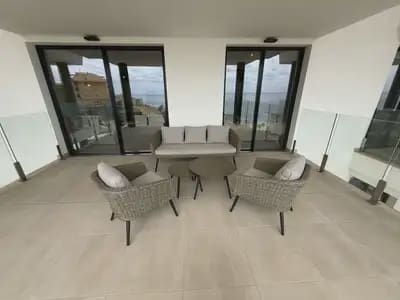 2 soveværelse Lejlighed til salg i Fuengirola med swimmingpool garage - € 695.000 (Ref: 10121091)