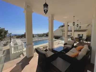 6 makuuhuone Huvila myytävänä paikassa Mijas mukana uima-altaan 
autotalli - 2 995 000 € (Ref: 10127537)