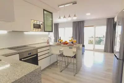 Apartamento Playa de 1 habitación en Elviria, Marbella en venta con piscina garaje - 360.000 € (Ref: 10127541)