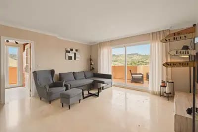 Ático de 2 habitaciones en Elviria, Marbella en venta con piscina garaje - 435.000 € (Ref: 10130134)