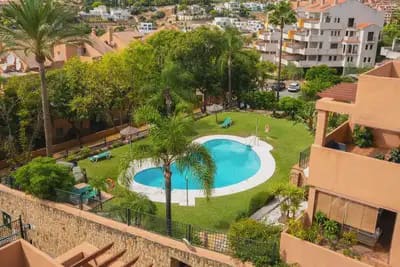 Ático de 2 habitaciones en Elviria, Marbella en venta con piscina garaje - 435.000 € (Ref: 10130134)