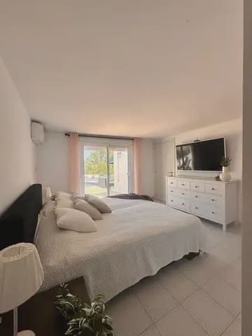 5 makuuhuone Huvila myytävänä paikassa Arroyo de la Miel, Benalmádena mukana uima-altaan 
autotalli - 975 000 € (Ref: 10130135)