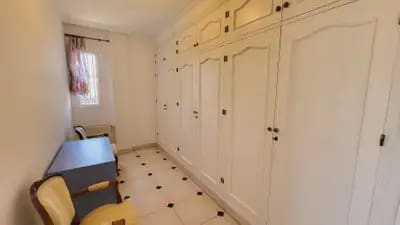 5 quarto Moradia para venda em Marbella com piscina garagem - 1 300 000 € (Ref: 10131992)