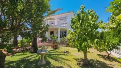 5 slaapkamer Villa te koop in Elviria, Marbella met zwembad garage - € 1.300.000 (Ref: 10131992)