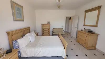5 quarto Moradia para venda em Marbella com piscina garagem - 1 300 000 € (Ref: 10131992)