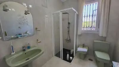 5 quarto Moradia para venda em Marbella com piscina garagem - 1 300 000 € (Ref: 10131992)