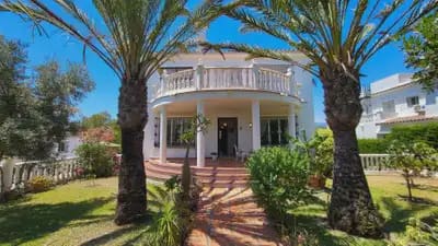 5 quarto Moradia para venda em Marbella com piscina garagem - 1 300 000 € (Ref: 10131992)