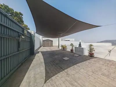 3 soveværelse Byhus til salg i Ojen med swimmingpool garage - € 595.000 (Ref: 10131993)