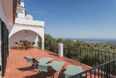 4 soveværelse Villa til salg i Valtocado - La Alquería - La Atalaya, Mijas med swimmingpool garage - € 860.000 (Ref: 10138893)