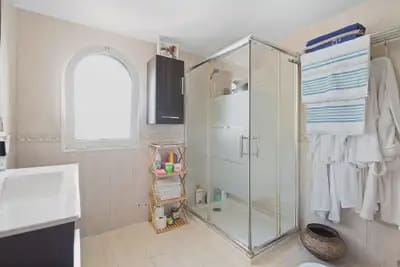 4 soveværelse Rækkehus til salg i Benalmadena med garage - € 550.000 (Ref: 10139957)