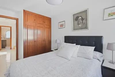4 soveværelse Rækkehus til salg i Benalmadena med garage - € 550.000 (Ref: 10139957)