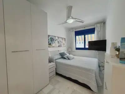 2 soveværelse Lejlighed til salg i Fuengirola med garage - € 319.000 (Ref: 10142616)
