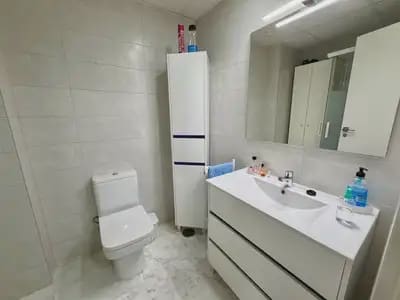 2 soveværelse Lejlighed til salg i Playa de los Boliches, Fuengirola med garage - € 319.000 (Ref: 10142616)