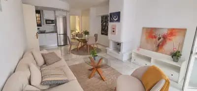 Casa de 2 habitaciones en Marbella en venta con piscina - 319.000 € (Ref: 10142617)