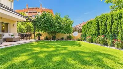3 bedroom Flat for sale in Torremolinos with pool garage - € 490,000 (Ref: 10142618)