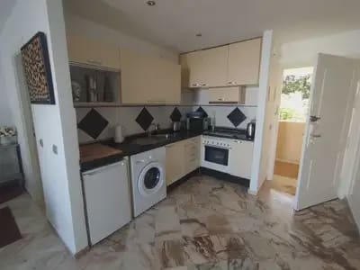 1 slaapkamer Strandappartement te koop in Marbella met zwembad garage - € 375.000 (Ref: 10157887)