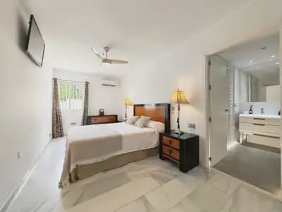 4 sovrum Villa till salu i Mijas med pool garage - 1 345 000 € (Ref: 10161778)