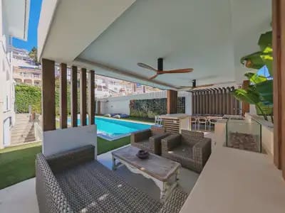 4 sovrum Villa till salu i Mijas med pool garage - 1 345 000 € (Ref: 10161778)