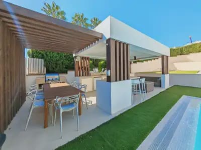 4 sovrum Villa till salu i Mijas med pool garage - 1 345 000 € (Ref: 10161778)