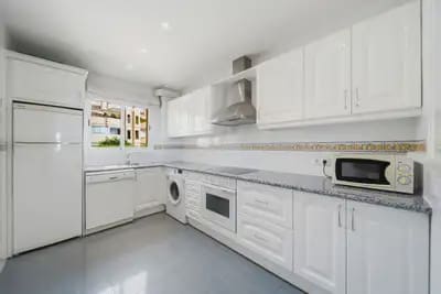 3 bedroom Flat for sale in Mijas with pool garage - € 455,000 (Ref: 10168808)