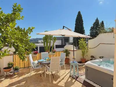 Casa de 2 habitaciones en Mijas Golf, Mijas en venta con piscina garaje - 449.000 € (Ref: 10168809)