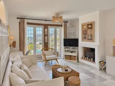 Casa de 2 habitaciones en Mijas Golf, Mijas en venta con piscina garaje - 449.000 € (Ref: 10168809)